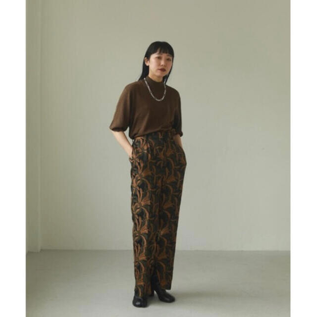 TODAYFUL(トゥデイフル)のJacquard Slit Trousers ジャガードスリットトラウザーズ レディースのパンツ(その他)の商品写真