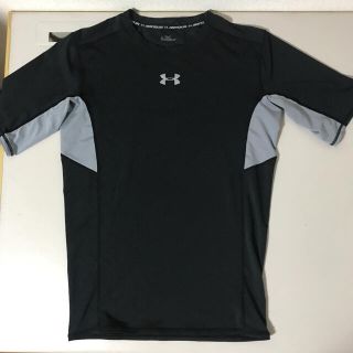 アンダーアーマー(UNDER ARMOUR)のアンダーアーマー　Tシャツ　アンダーシャツ(Tシャツ/カットソー(半袖/袖なし))