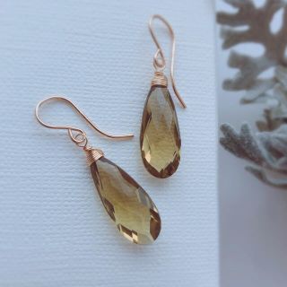 ラスト！宝石質ハニークォーツ  イヤリング／ピアス(ピアス)