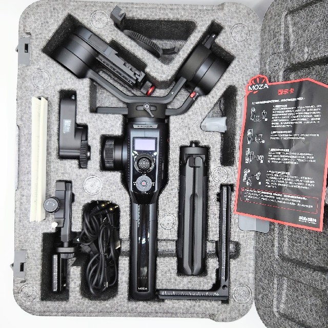 MOZA Air Cross2 Professional Kit ジンバル スマホ/家電/カメラのカメラ(その他)の商品写真