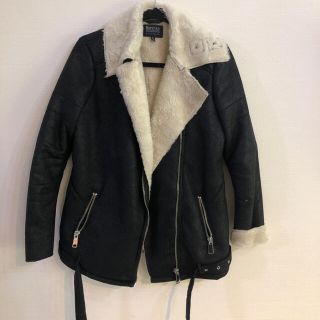 Bershka(ライダースジャケット)のフリマアイテム一覧 Bershka(ライダースジャケット)のフリマアイテム一覧