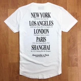 アバクロンビーアンドフィッチ(Abercrombie&Fitch)の新品【メンズM】★アバクロ★背中ロゴ！バックプリント半袖Ｔシャツ/白(Tシャツ/カットソー(半袖/袖なし))