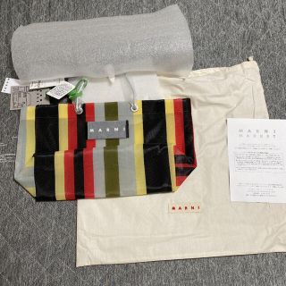 マルニ(Marni)の新品未使用 マルニフラワーカフェ バッグ ストライプバッグ イノックスグレー(トートバッグ)