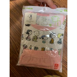 ユニクロ(UNIQLO)の【新品・未使用】 ユニクロ　BABY スヌーピー　ピーナッツ パジャマ110(パジャマ)