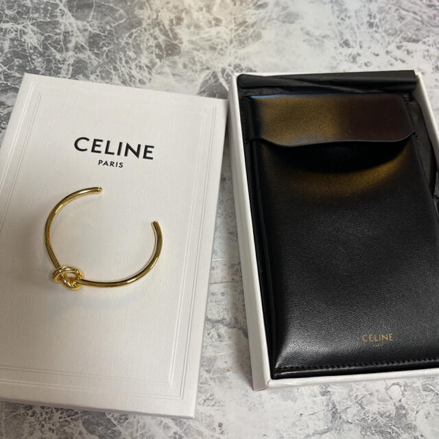 celine(セリーヌ)の新品未使用☆値下げ可能☆CELINE ノットエクストラシンブレスレット レディースのアクセサリー(ブレスレット/バングル)の商品写真