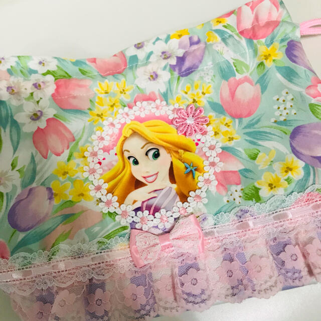 プリンセス　ラプンツェル  お弁当袋　巾着 ハンドメイドのキッズ/ベビー(外出用品)の商品写真