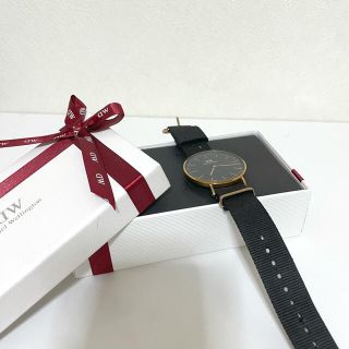 ダニエルウェリントン(Daniel Wellington)のダニエルウェリントン　時計　腕時計　ブラック　ゴールド(腕時計)