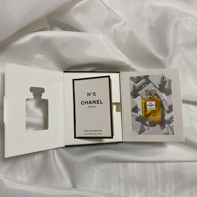 CHANEL(シャネル)のCHANEL N°５ オードゥ パルファム コスメ/美容の香水(香水(女性用))の商品写真