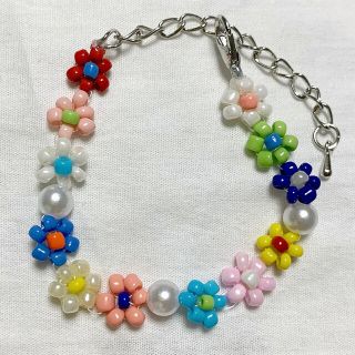 スーパーSALE‼️カラフルパールフラワービーズブレスレット💖おまけ付き(ブレスレット/バングル)