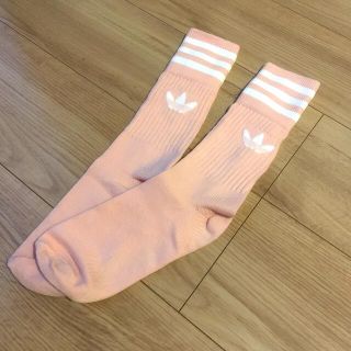 アディダス(adidas)の【新品】アディダス🧦ピンク靴下(ソックス)