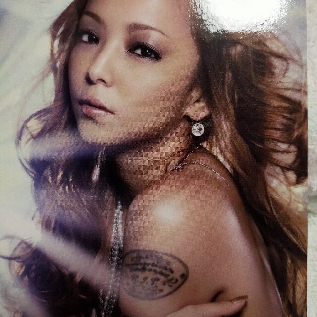 namie　amuro　PAST＜FUTURE　tour　2010 DVD エンタメ/ホビーのDVD/ブルーレイ(ミュージック)の商品写真