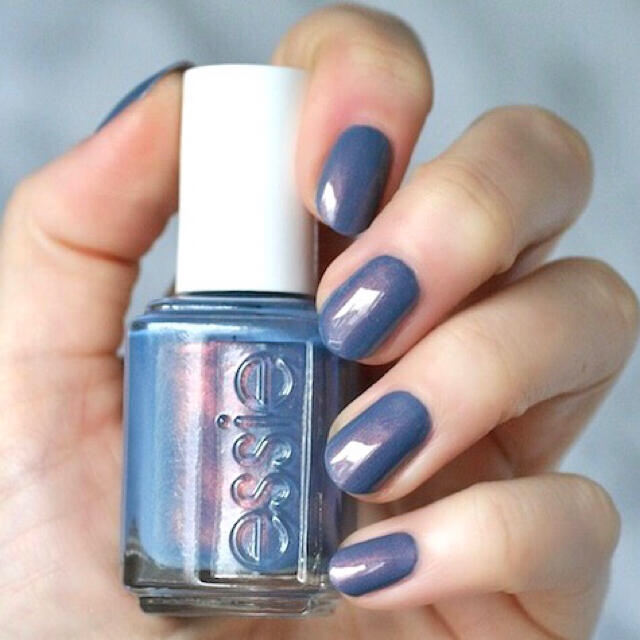 Essie(エッシー)の【新品未開封・匿名配送】essie 771 blue-tiful horizon コスメ/美容のネイル(マニキュア)の商品写真