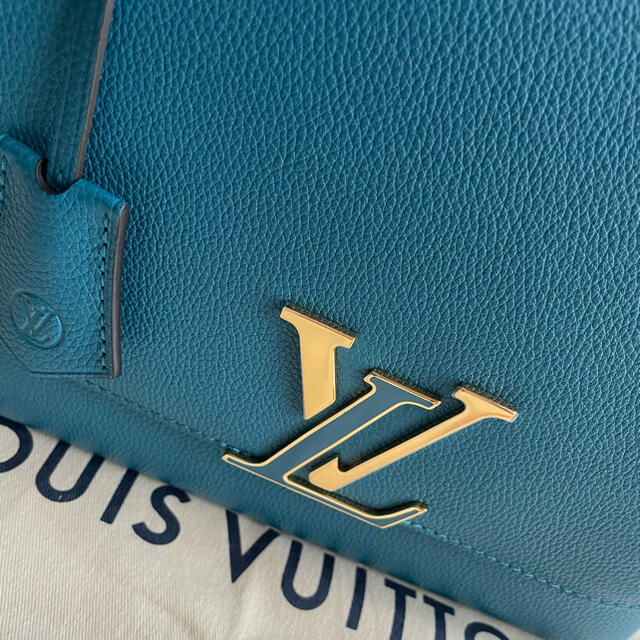 LOUIS VUITTON(ルイヴィトン)の専用出品☆極美品☆ルイヴィトン　ネオヴォルタ　コルヴェール レディースのバッグ(ハンドバッグ)の商品写真