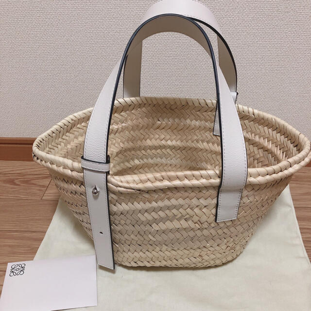 値下げ中 LOEWE カゴバッグ