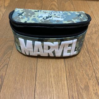 マーベル(MARVEL)のマーベル　ポーチ　迷彩柄(キャラクターグッズ)