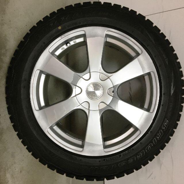 ２３５/５５Ｒ１８ ブリジストン　ＤＭ-Ｖ１ スタッドレス&アルミホイール４本 自動車/バイクの自動車(タイヤ・ホイールセット)の商品写真