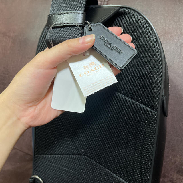 COACH(コーチ)のCOACH シグネチャー ボディバッグ‼️値下げしました‼️ メンズのバッグ(ボディーバッグ)の商品写真