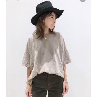 アパルトモンドゥーズィエムクラス(L'Appartement DEUXIEME CLASSE)の【LA APPAREL / ロサンゼルスアパレル】Big T-sh  ベージュ(Tシャツ(半袖/袖なし))