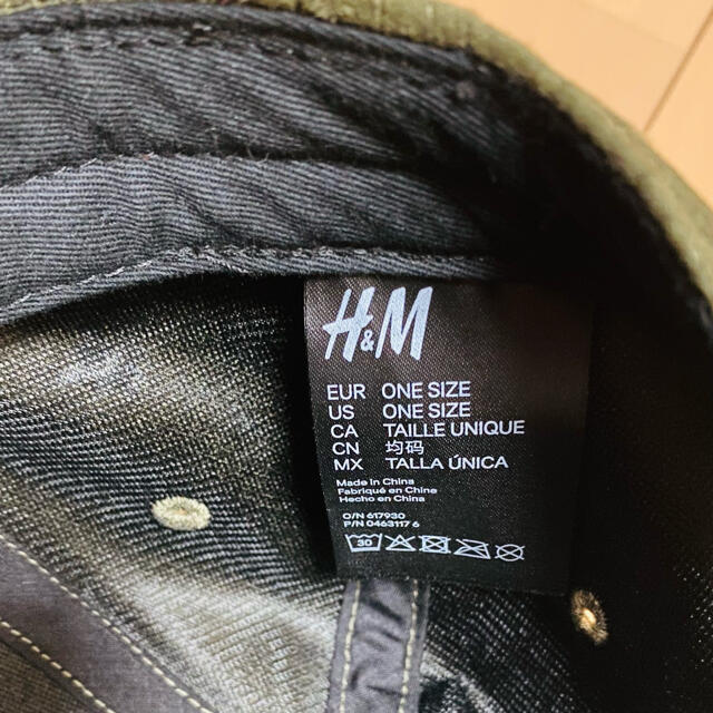 H&M(エイチアンドエム)のH&M キャップ　カーキ メンズの帽子(キャップ)の商品写真