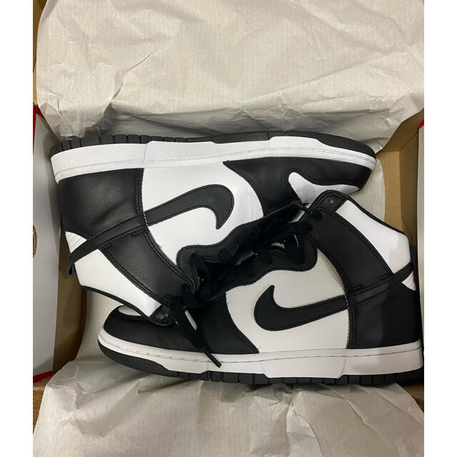 NIKE DUNK HIGH ''BLACK AND WHITE'' 27