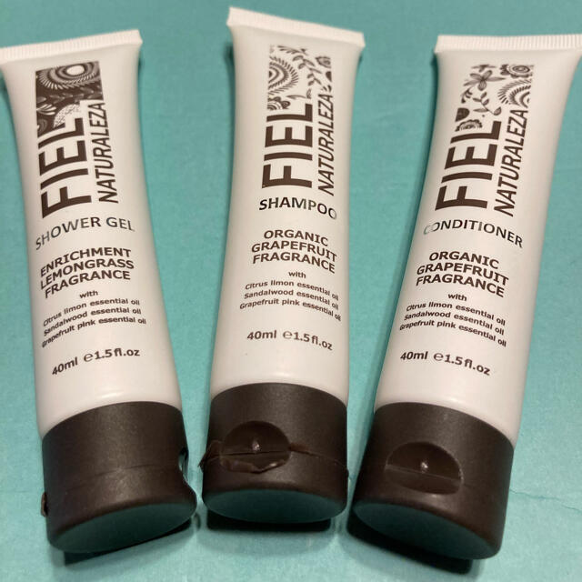 FIEL NATURALEZA シャンプー、コンディショナー、シャワージェル コスメ/美容のヘアケア/スタイリング(シャンプー/コンディショナーセット)の商品写真