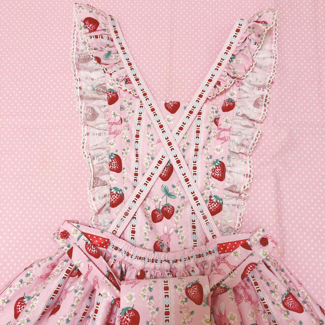 Angelic Pretty(アンジェリックプリティー)のAngelic Pretty Little Bunny Strawberry レディースのスカート(ひざ丈スカート)の商品写真