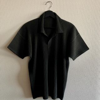 イッセイミヤケ(ISSEY MIYAKE)のHOMME PLISSE イッセイミヤケ  ポロシャツ カーキ(ポロシャツ)