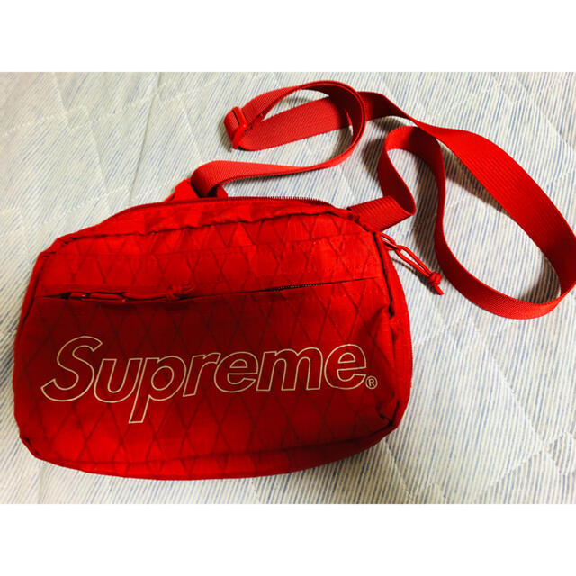 Supreme Shoulder Bag Red 立ち上げ 18aw