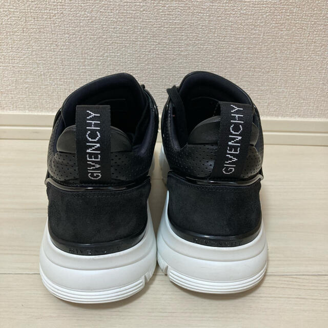 NEW特価 GIVENCHY - Givenchy jaw low sneaker ジバンシー　ダッドスニーカーの通販 by おちゃまる's shop｜ジバンシィならラクマ 在庫大得価