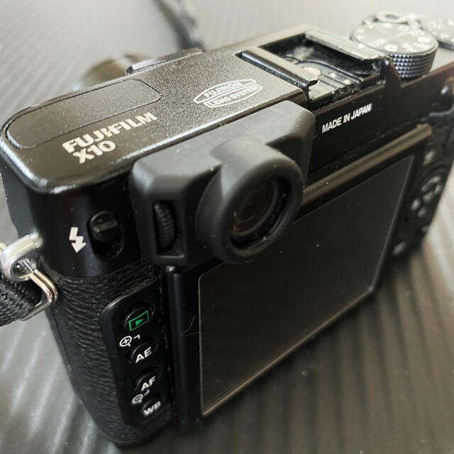 値下げしました。美品: FUJIFILM X10 ブラック 値下げしました。美品: FUJIFILM X10 ブラック