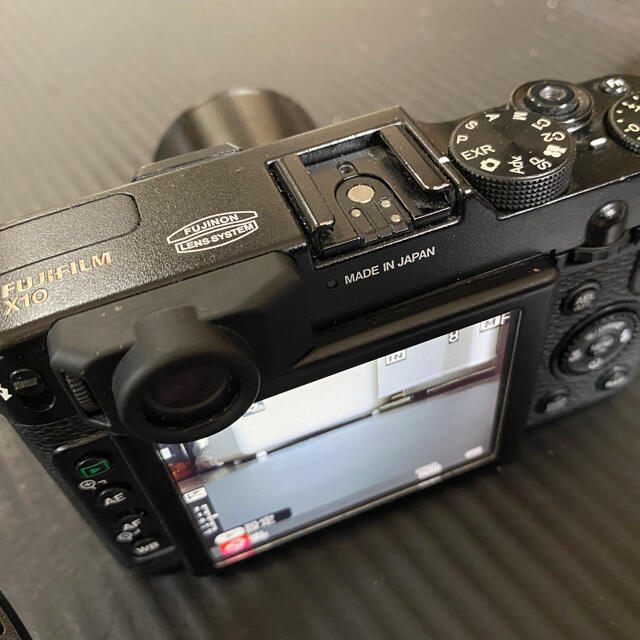 値下げしました。美品: FUJIFILM X10 ブラック 値下げしました。美品: FUJIFILM X10 ブラック