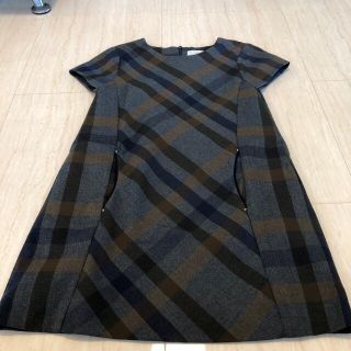 ザラ(ZARA)のZARA キッズワンピース　130センチ(ワンピース)