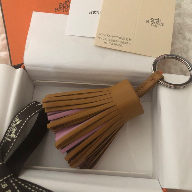 ご専用品????新品・未使用HERMES カルメン