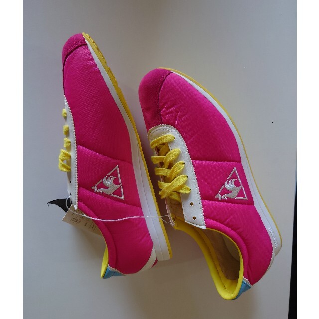 le coq sportif(ルコックスポルティフ)の割引　スニーカー　モンペリエⅡ NY ルコックスポルティフ　新品未使用 メンズの靴/シューズ(スニーカー)の商品写真