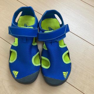 アディダス(adidas)のアディダス　サンダル(22.0)(サンダル)