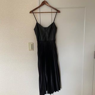 ザラ(ZARA)のZARA ワンピース　10/22まで出品！(ロングワンピース/マキシワンピース)