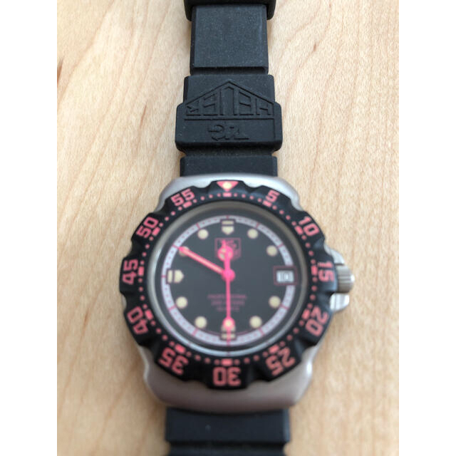 TAG Heuer(タグホイヤー)のタグホイヤー　フォーミュラ1 ピンク レディースのファッション小物(腕時計)の商品写真