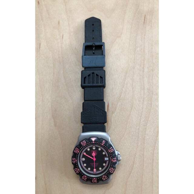 TAG Heuer(タグホイヤー)のタグホイヤー　フォーミュラ1 ピンク レディースのファッション小物(腕時計)の商品写真