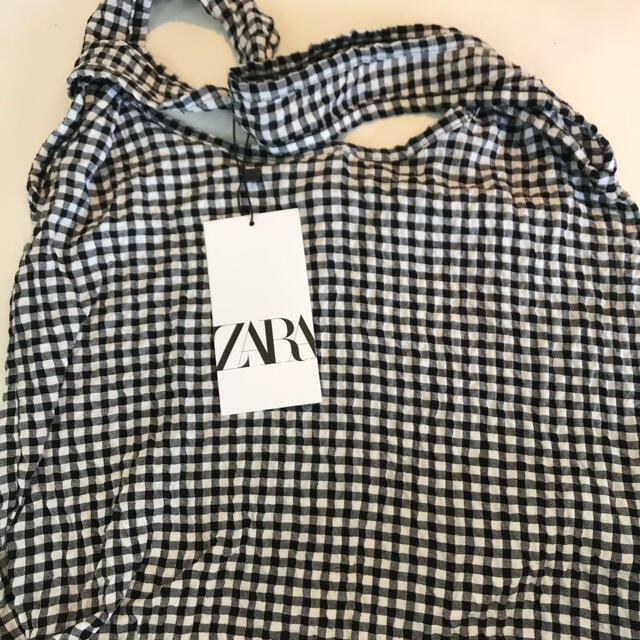 ZARA(ザラ)のZARA　ギンガムチェック　バッグ　エコバッグ レディースのバッグ(エコバッグ)の商品写真