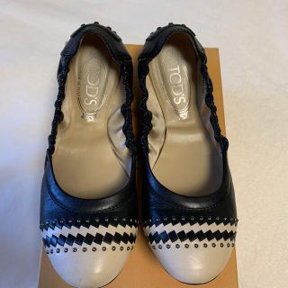 トッズ(TOD'S)の専用品　TOD’S バレイシューズ　36 1/2(ローファー/革靴)