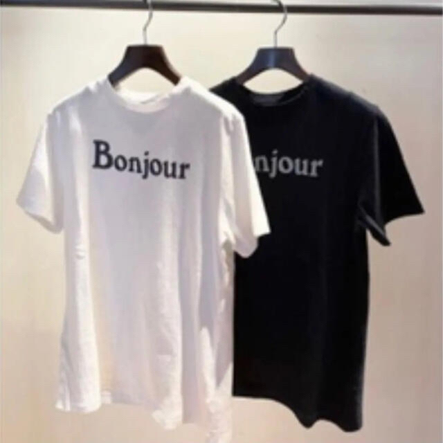 美品❤︎マディソンブルー ❤︎ Bonjour ロゴ　Tシャツ　白　ホワイト
