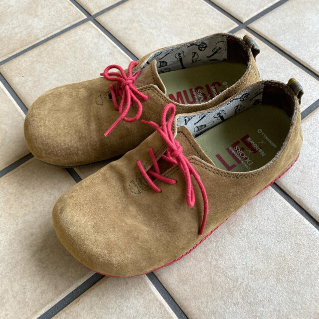 MERRELL ムートピア　コラボ限定シューズ⭐︎レディース！：US