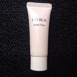 イオナ(IONA)のイオナ IONA フェイシャルフォーム１０ｇ(洗顔料)