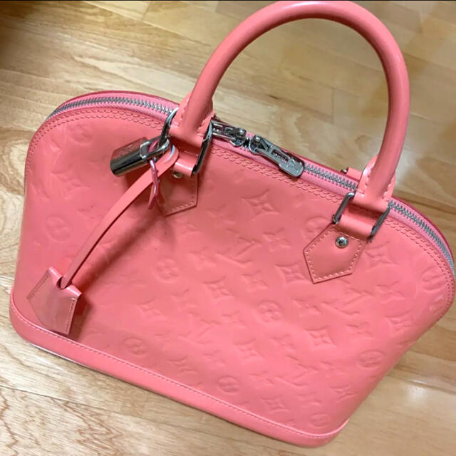 ルイヴィトン　LV ハンドバック　ピンク