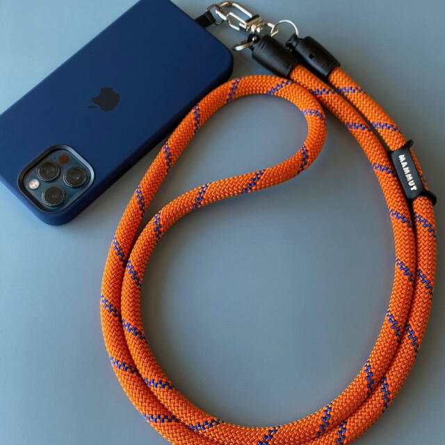 Mammut(マムート)の【しめじ様専用】YOSEMITE MOBILE STRAP   スマホ/家電/カメラのスマホアクセサリー(ネックストラップ)の商品写真