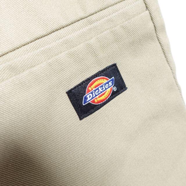 Dickies(ディッキーズ)のDickies　ハーフパンツ　メンズ　ベージュ メンズのパンツ(ショートパンツ)の商品写真