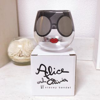 Alice Olivia Alice Olivia 飾りボール 新品 クリスマスの通販 By Jersy S Shop アリスアンドオリビア ならラクマ