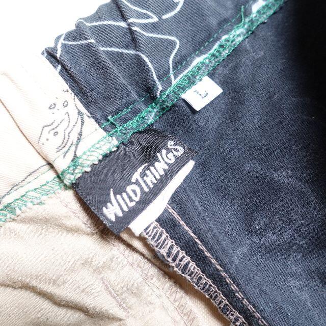 WILDTHINGS(ワイルドシングス)のWILD THINGS　ハーフパンツ　メンズ　クレイジーカラー メンズのパンツ(ショートパンツ)の商品写真