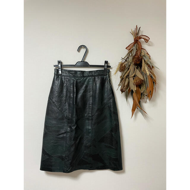 レザースカート レディースのスカート(ひざ丈スカート)の商品写真