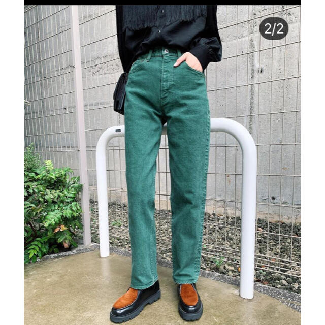 MOUSSY（マウジー）の「PLAIN JEANS COLOR STRAIGHT（デニム